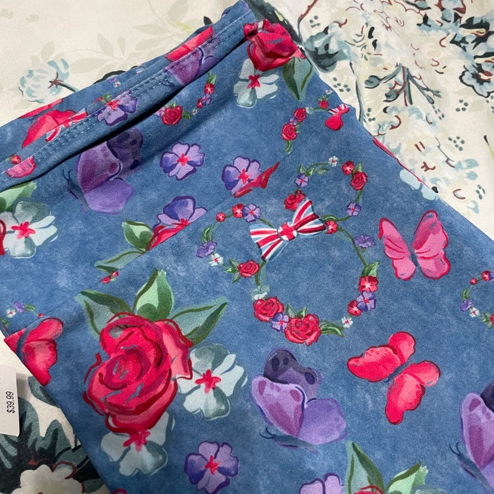 Disney Parks Epcot UK leggings XS